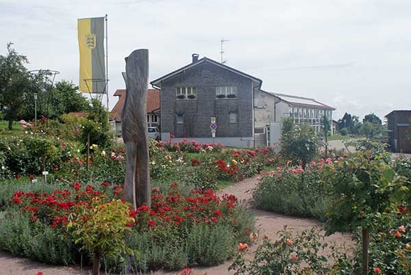 noeggenschwiel_rosengarten2.jpg